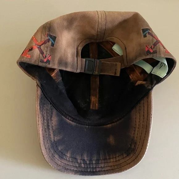 Off White Hat - Picture 4 of 4